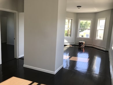 24 Potter St unit 2, South Dartmouth, MA 02748 - photo 3