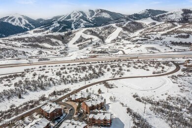 1808 W Fox Bay Dr unit B103, Heber City, UT 84032 - photo 6