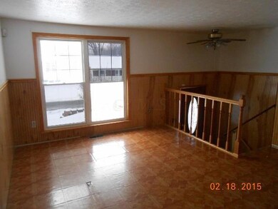 3354 Latonia Ct, Columbus, OH 43232 - photo 3