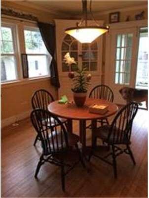 19 Lindbergh Ave, Holyoke, MA 01040 - photo 3