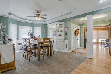 813 Shady Creek Dr, Kennedale, TX 76060 - photo 3