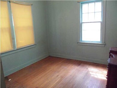 Back bedroom