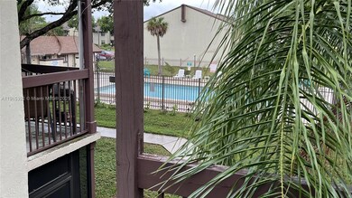 455 NW 210th St unit 205, Miami, FL 33169 - photo 2