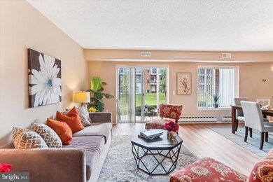 3500 Forest Edge Dr unit 151F, Silver Spring, MD 20906 - photo 5