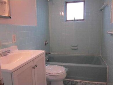 90 Mokema Ave, Waltham, MA 02451 - photo 3