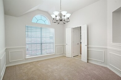 5000 Coral Creek Dr, Fort Worth, TX 76135 - photo 5