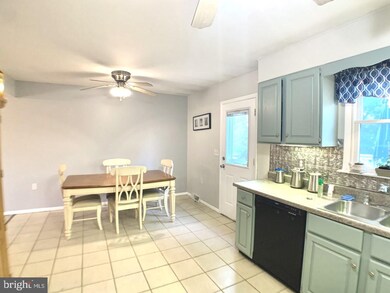 2806 Rachele Ct, Manchester, MD 21102 - photo 7