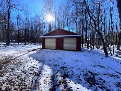 1106 Boulder Rd, Blakeslee, PA 18610 - photo 2