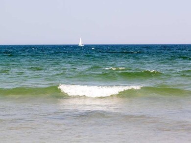 28 Randall Ave, Old Orchard Beach, ME 04064 - photo 3