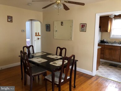 1823 Weyburn Rd, Rosedale, MD 21237 - photo 5