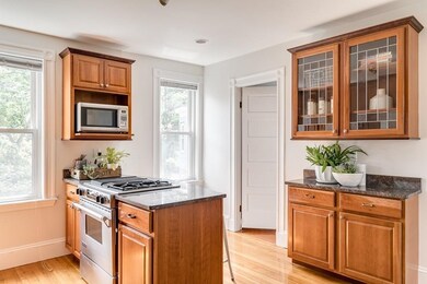 9 Cambridge Terrace unit 3, Cambridge, MA 02140 - photo 5