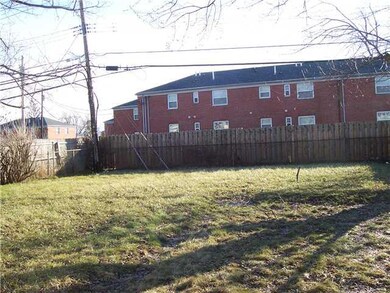 Yard/Garden Backyard viiew