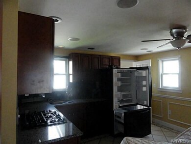 530 Euclid Ave, North Tonawanda, NY 14120 - photo 3