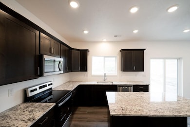 2377 N 740 E, North Logan, UT 84341 - photo 4