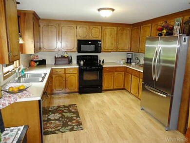 Kitchen 56 Old Orchard Lane, Orchard Park, NY - ki