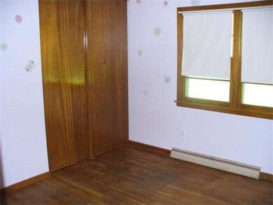 22 Forest Glen Dr, Florence, MA 01062 - photo 7