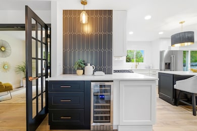 2084 Maplewood Cir, Naperville, IL 60563 - photo 6