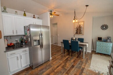 27210 US 12 Edw Kitchen 2