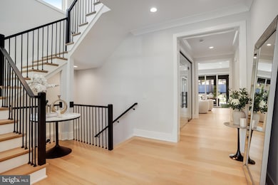 4403 Andes Dr, Fairfax, VA 22030 - photo 4