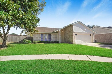 7510 Split Oak Ct, Houston, TX 77040 - photo 2