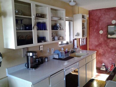 Kitchen 3