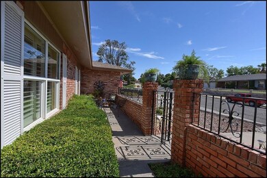 10834 Vista Lomas Dr, El Paso, TX 79935 - photo 6