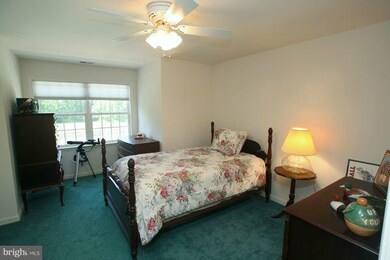 201 Serene Dr, Friendship, MD 20758 - photo 4