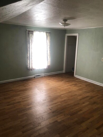 1149 12b Rd, Bourbon, IN 46504 - photo 6