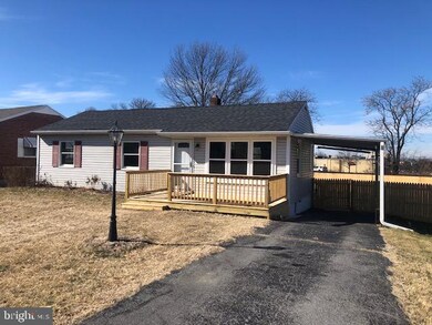 11130 Mountain View Cir, Hagerstown, MD 21740 - photo 2