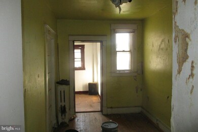 4001 Garrison Blvd, Baltimore, MD 21215 - photo 7