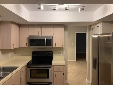 8165 Saint Albans Dr unit 2, Orlando, FL 32835 - photo 4