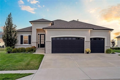 1106 Hillswick Ln, Raymore, MO 64083 - photo 4