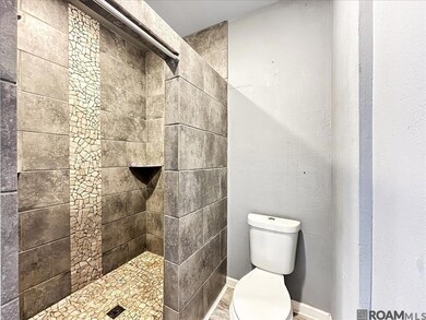 524 Avenue F, Port Allen, LA 70767 - photo 4