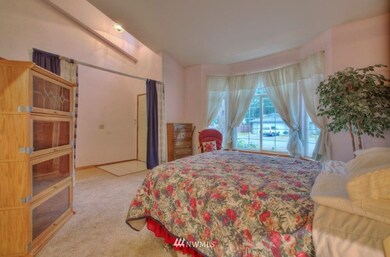 unlisted-address, Covington, WA 98042 - photo 4