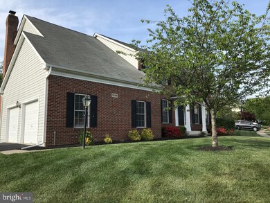 1104 Tolman Ln, Odenton, MD 21113 - photo 2