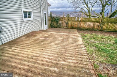 1104 N Shamokin St, Shamokin, PA 17872 - photo 3