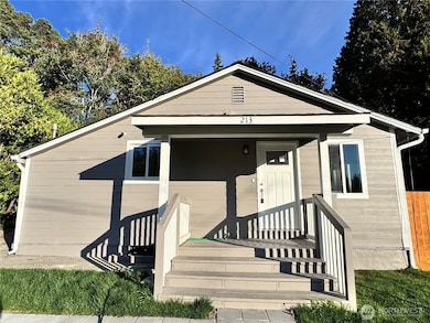 213 Willow St, Bremerton, WA 98310 - photo 2
