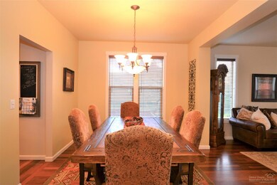 693 NW Powell Butte Loop, Bend, OR 97701 - photo 6