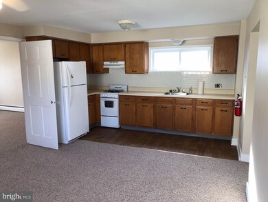 415 Maple St unit 2, Jenkintown, PA 19046 - photo 7