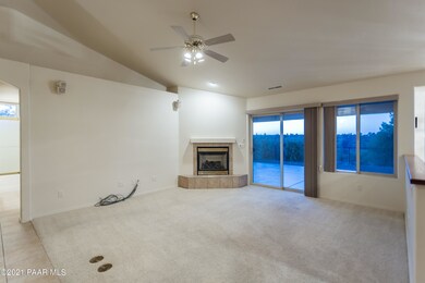 006_Living room
