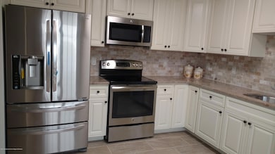 1687 Lacebark Ct, Toms River, NJ 08755 - photo 7