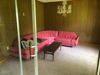 6816 Springwater St, Moss Point, MS 39563 - photo 5