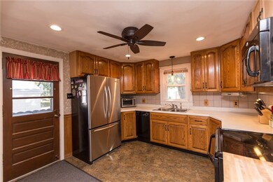 94 Rosemere Rd, Pawtucket, RI 02861 - photo 7