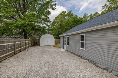 5018 Fleming Ave, Lorain, OH 44055 - photo 4