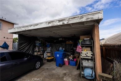 1419 E 111th St, Los Angeles, CA 90059 - photo 6