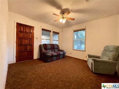 419 McKie St, San Marcos, TX 78666 - photo 5