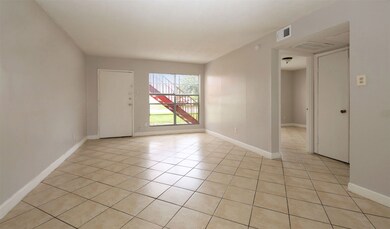 7417 Homestead Rd unit 2, Houston, TX 77028 - photo 3