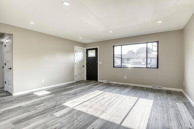 1405 Weybridge Rd Columbus OH 43220 USA-