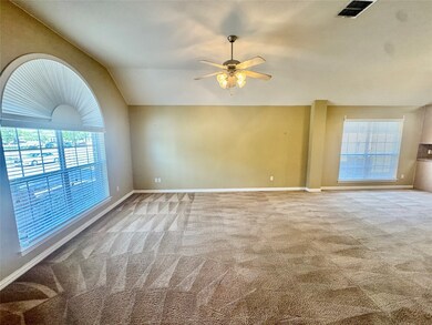 1003 Dawn Ct, Granbury, TX 76048 - photo 5