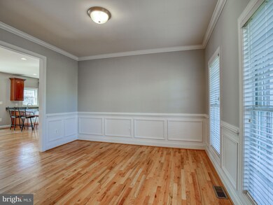 112 Julasar Dr, Winchester, VA 22602 - photo 5